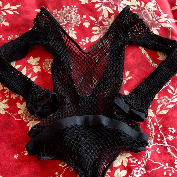 NWOT Black Sheer Mesh Crop Top & Bikini Set with Sexy Zipper Detail - One Size - Picture 7 of 15